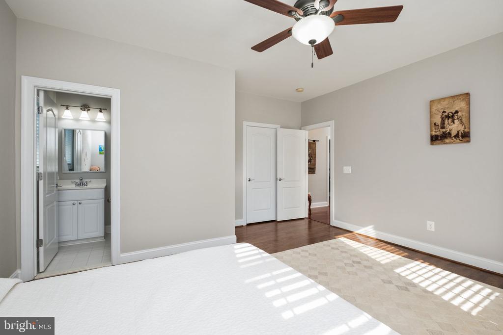 909 HANCOCK DR, RUCKERSVILLE, Virginia 22968, 4 Bedrooms Bedrooms, ,4 BathroomsBathrooms,Residential,909 HANCOCK DR,VAGR2000824 MLS # VAGR2000824 909 HANCOCK DR, RUCKERSVILLE, Virginia 22968, 4 Bedrooms Bedrooms, ,4 BathroomsBathrooms,Residential,909 HANCOCK DR,VAGR2000824 MLS # VAGR2000824