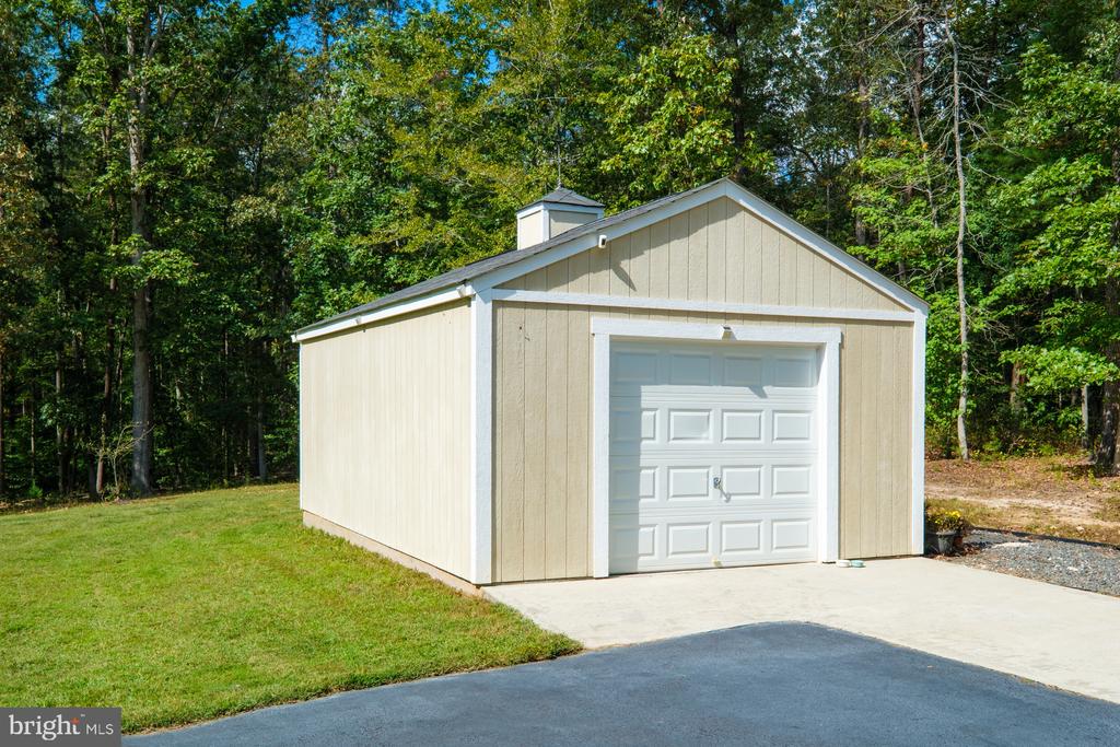 909 HANCOCK DR, RUCKERSVILLE, Virginia 22968, 4 Bedrooms Bedrooms, ,4 BathroomsBathrooms,Residential,909 HANCOCK DR,VAGR2000824 MLS # VAGR2000824 909 HANCOCK DR, RUCKERSVILLE, Virginia 22968, 4 Bedrooms Bedrooms, ,4 BathroomsBathrooms,Residential,909 HANCOCK DR,VAGR2000824 MLS # VAGR2000824