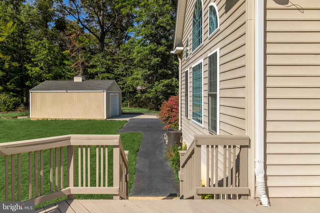 909 HANCOCK DR, RUCKERSVILLE, Virginia 22968, 4 Bedrooms Bedrooms, ,4 BathroomsBathrooms,Residential,909 HANCOCK DR,VAGR2000824 MLS # VAGR2000824 909 HANCOCK DR, RUCKERSVILLE, Virginia 22968, 4 Bedrooms Bedrooms, ,4 BathroomsBathrooms,Residential,909 HANCOCK DR,VAGR2000824 MLS # VAGR2000824