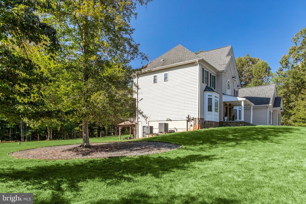 909 HANCOCK DR, RUCKERSVILLE, Virginia 22968, 4 Bedrooms Bedrooms, ,4 BathroomsBathrooms,Residential,909 HANCOCK DR,VAGR2000824 MLS # VAGR2000824 909 HANCOCK DR, RUCKERSVILLE, Virginia 22968, 4 Bedrooms Bedrooms, ,4 BathroomsBathrooms,Residential,909 HANCOCK DR,VAGR2000824 MLS # VAGR2000824