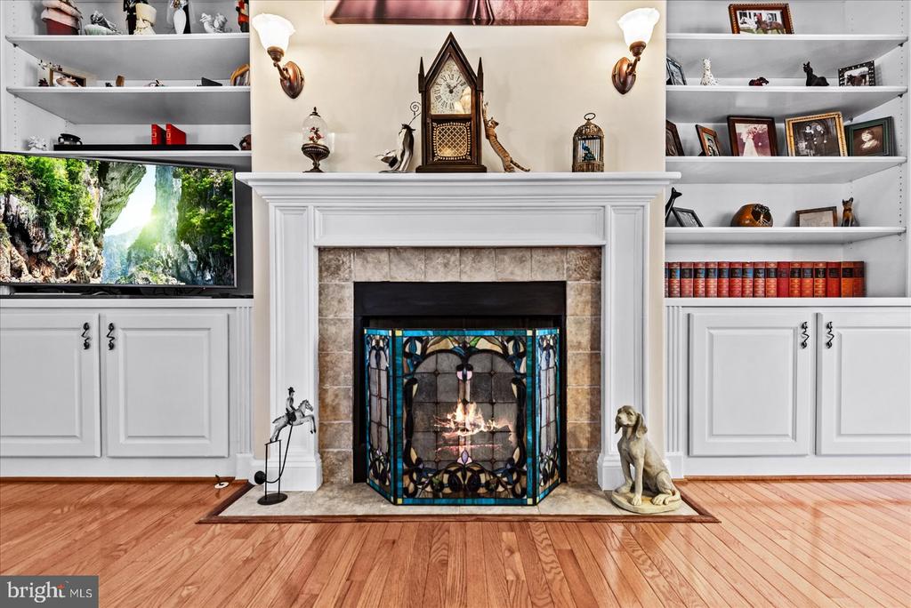 8032 MEADOWLAND DR, LOCUST GROVE, Virginia 22508, 4 Bedrooms Bedrooms, ,4 BathroomsBathrooms,Residential,8032 MEADOWLAND DR,VAOR2013448 MLS # VAOR2013448