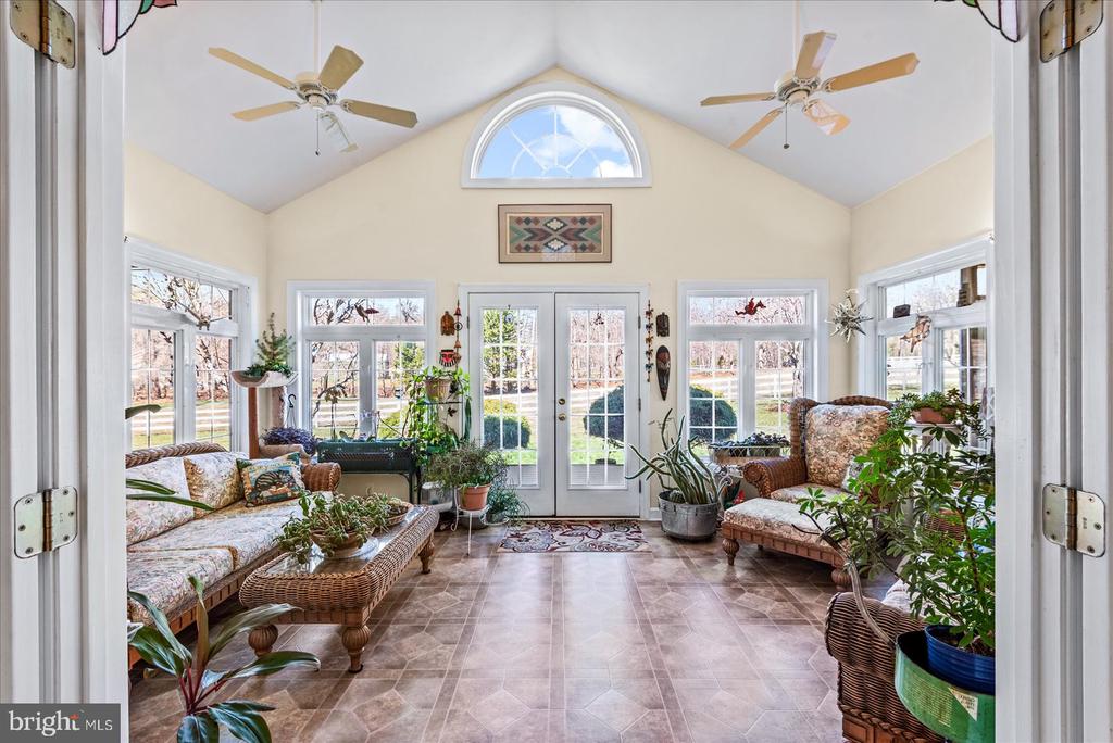 8032 MEADOWLAND DR, LOCUST GROVE, Virginia 22508, 4 Bedrooms Bedrooms, ,4 BathroomsBathrooms,Residential,8032 MEADOWLAND DR,VAOR2013448 MLS # VAOR2013448