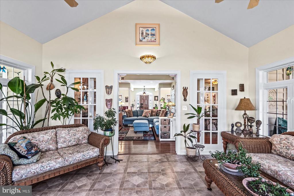 8032 MEADOWLAND DR, LOCUST GROVE, Virginia 22508, 4 Bedrooms Bedrooms, ,4 BathroomsBathrooms,Residential,8032 MEADOWLAND DR,VAOR2013448 MLS # VAOR2013448