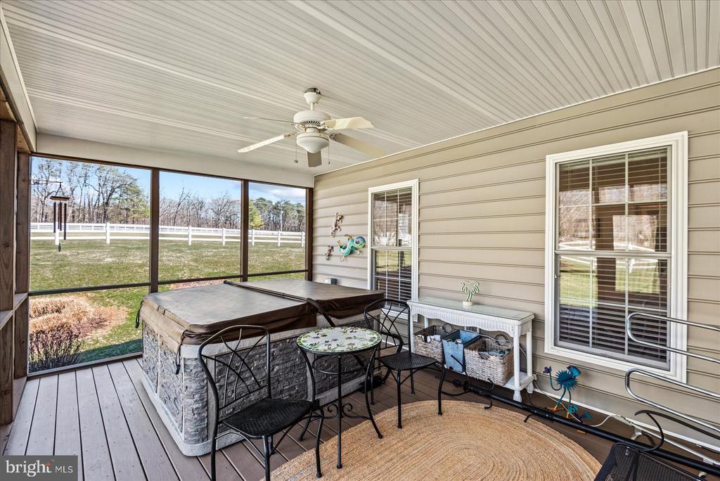 8032 MEADOWLAND DR, LOCUST GROVE, Virginia 22508, 4 Bedrooms Bedrooms, ,4 BathroomsBathrooms,Residential,8032 MEADOWLAND DR,VAOR2013448 MLS # VAOR2013448