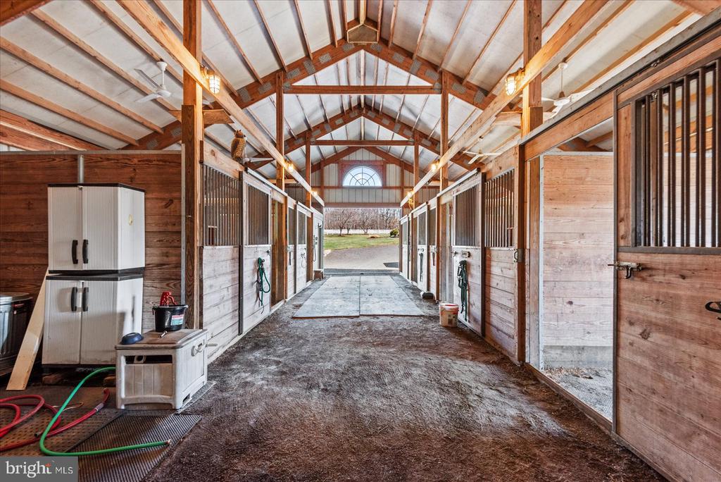 8032 MEADOWLAND DR, LOCUST GROVE, Virginia 22508, 4 Bedrooms Bedrooms, ,4 BathroomsBathrooms,Residential,8032 MEADOWLAND DR,VAOR2013448 MLS # VAOR2013448