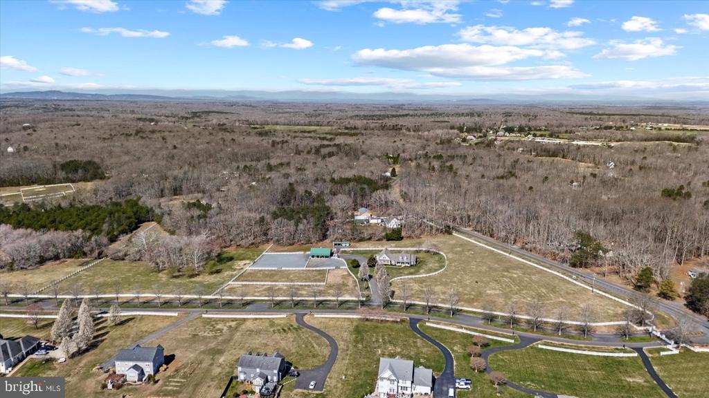 8032 MEADOWLAND DR, LOCUST GROVE, Virginia 22508, 4 Bedrooms Bedrooms, ,4 BathroomsBathrooms,Residential,8032 MEADOWLAND DR,VAOR2013448 MLS # VAOR2013448