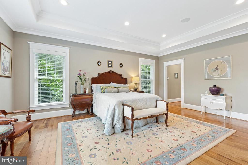 11201 KNOLLS END, SPOTSYLVANIA, Virginia 22551, 5 Bedrooms Bedrooms, ,4 BathroomsBathrooms,Residential,11201 KNOLLS END,VASP2040132 MLS # VASP2040132