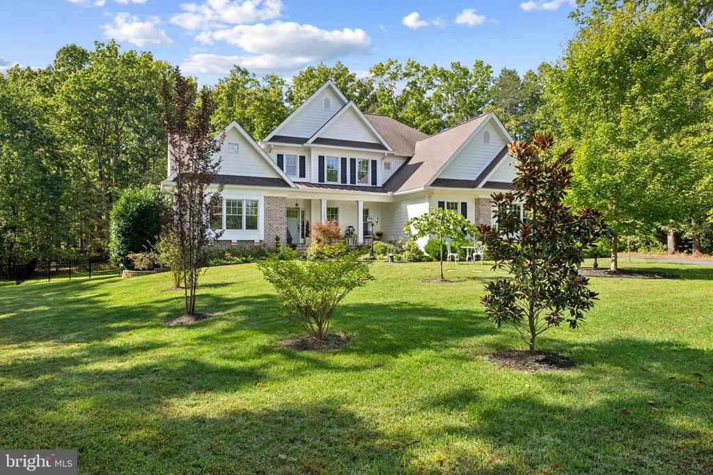 11201 KNOLLS END, SPOTSYLVANIA, Virginia 22551, 5 Bedrooms Bedrooms, ,4 BathroomsBathrooms,Residential,11201 KNOLLS END,VASP2040132 MLS # VASP2040132