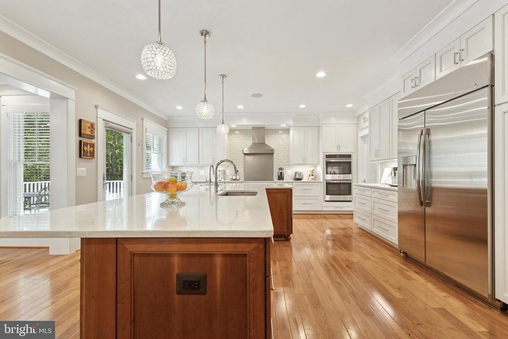 11201 KNOLLS END, SPOTSYLVANIA, Virginia 22551, 5 Bedrooms Bedrooms, ,4 BathroomsBathrooms,Residential,11201 KNOLLS END,VASP2040132 MLS # VASP2040132