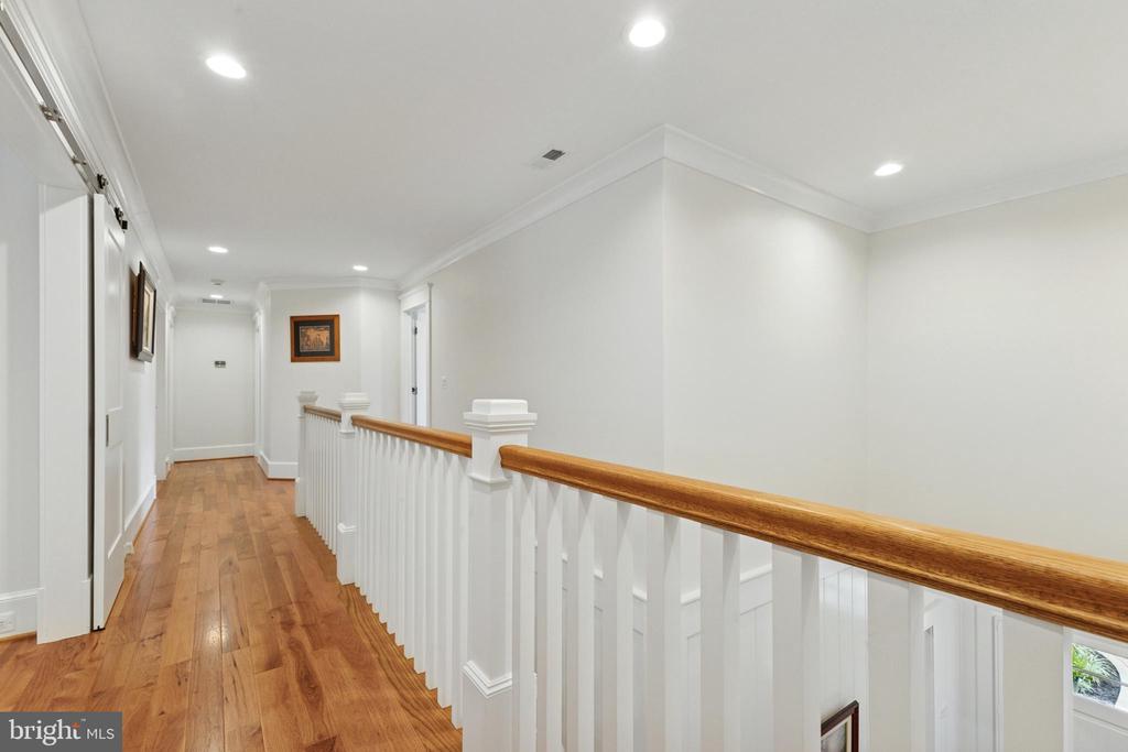 11201 KNOLLS END, SPOTSYLVANIA, Virginia 22551, 5 Bedrooms Bedrooms, ,4 BathroomsBathrooms,Residential,11201 KNOLLS END,VASP2040132 MLS # VASP2040132