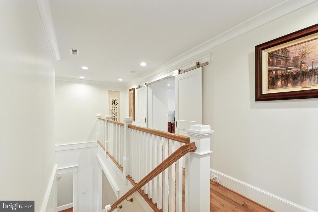 11201 KNOLLS END, SPOTSYLVANIA, Virginia 22551, 5 Bedrooms Bedrooms, ,4 BathroomsBathrooms,Residential,11201 KNOLLS END,VASP2040132 MLS # VASP2040132