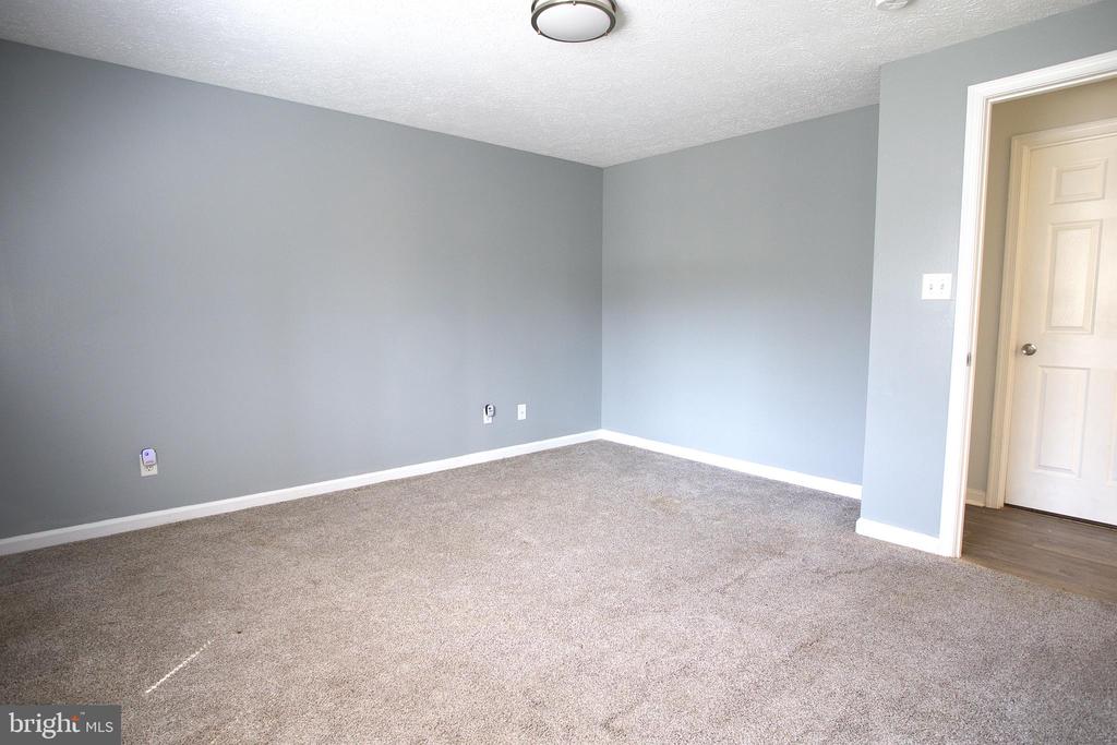 6714 PLANTATION FOREST DR, SPOTSYLVANIA, Virginia 22553, 3 Bedrooms Bedrooms, ,2 BathroomsBathrooms,Residential,6714 PLANTATION FOREST DR,VASP2040088 MLS # VASP2040088