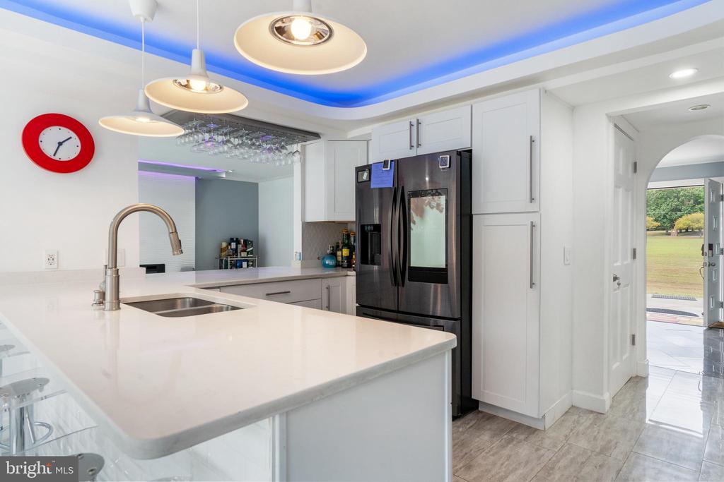 19 TWIN SPRINGS DR, FREDERICKSBURG, Virginia 22407, 5 Bedrooms Bedrooms, ,4 BathroomsBathrooms,Residential,19 TWIN SPRINGS DR,VASP2040192 MLS # VASP2040192