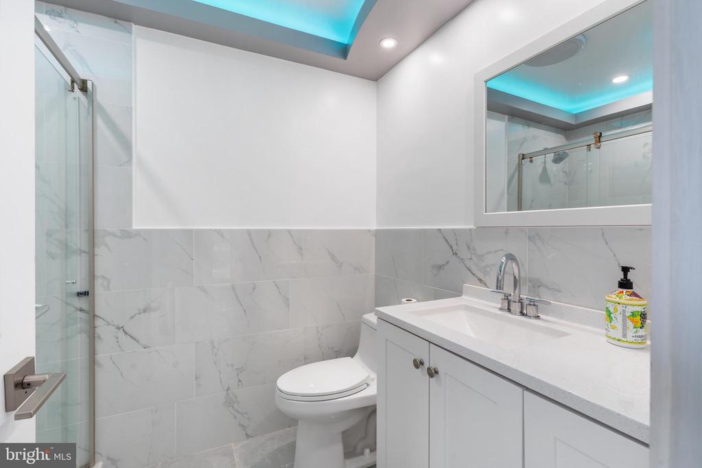 19 TWIN SPRINGS DR, FREDERICKSBURG, Virginia 22407, 5 Bedrooms Bedrooms, ,4 BathroomsBathrooms,Residential,19 TWIN SPRINGS DR,VASP2040192 MLS # VASP2040192