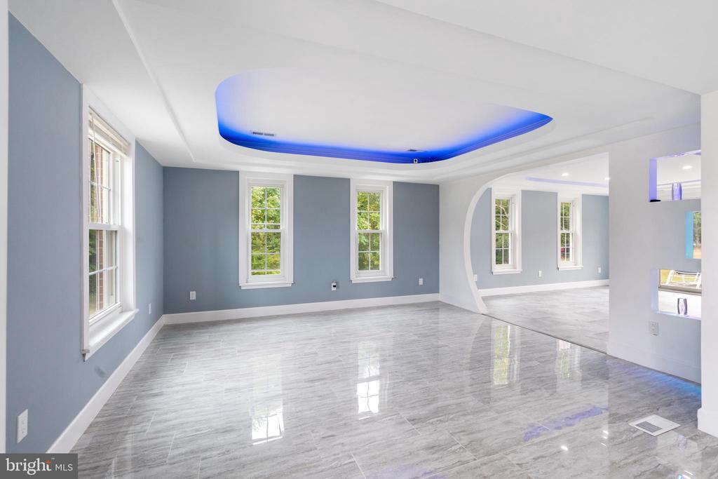 19 TWIN SPRINGS DR, FREDERICKSBURG, Virginia 22407, 5 Bedrooms Bedrooms, ,4 BathroomsBathrooms,Residential,19 TWIN SPRINGS DR,VASP2040192 MLS # VASP2040192