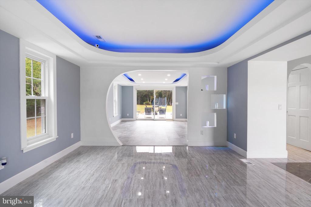 19 TWIN SPRINGS DR, FREDERICKSBURG, Virginia 22407, 5 Bedrooms Bedrooms, ,4 BathroomsBathrooms,Residential,19 TWIN SPRINGS DR,VASP2040192 MLS # VASP2040192