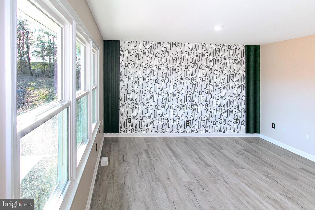 6437 JEFFERSONTON RD, JEFFERSONTON, Virginia 22724, 4 Bedrooms Bedrooms, ,3 BathroomsBathrooms,Residential,6437 JEFFERSONTON RD,VACU2012976 MLS # VACU2012976