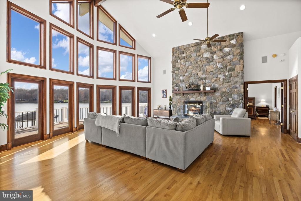 6109 LAKE FRONT WAY, SPOTSYLVANIA, Virginia 22551, 5 Bedrooms Bedrooms, ,6 BathroomsBathrooms,Residential,6109 LAKE FRONT WAY,VASP2039924 MLS # VASP2039924