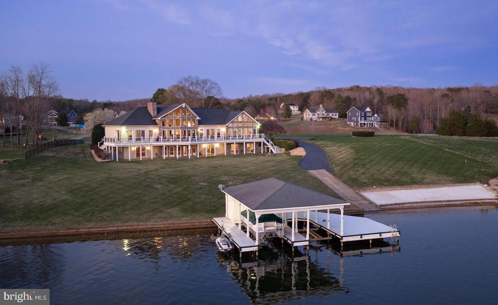 6109 LAKE FRONT WAY, SPOTSYLVANIA, Virginia 22551, 5 Bedrooms Bedrooms, ,6 BathroomsBathrooms,Residential,6109 LAKE FRONT WAY,VASP2039924 MLS # VASP2039924