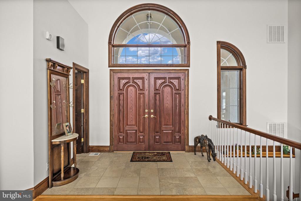 6109 LAKE FRONT WAY, SPOTSYLVANIA, Virginia 22551, 5 Bedrooms Bedrooms, ,6 BathroomsBathrooms,Residential,6109 LAKE FRONT WAY,VASP2039924 MLS # VASP2039924