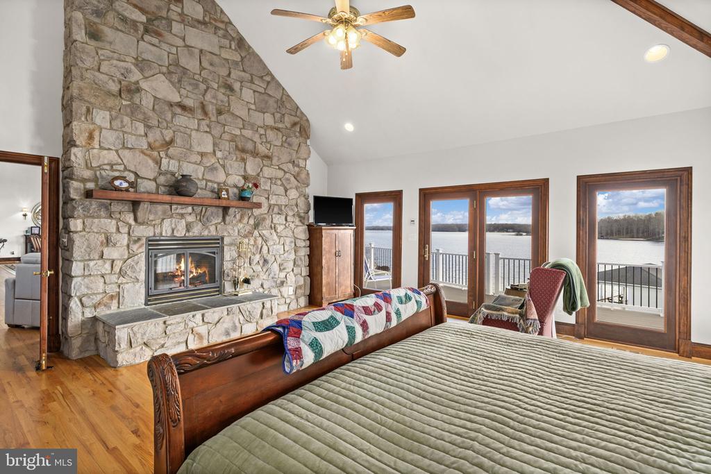 6109 LAKE FRONT WAY, SPOTSYLVANIA, Virginia 22551, 5 Bedrooms Bedrooms, ,6 BathroomsBathrooms,Residential,6109 LAKE FRONT WAY,VASP2039924 MLS # VASP2039924