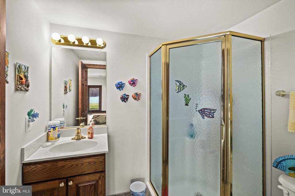 6109 LAKE FRONT WAY, SPOTSYLVANIA, Virginia 22551, 5 Bedrooms Bedrooms, ,6 BathroomsBathrooms,Residential,6109 LAKE FRONT WAY,VASP2039924 MLS # VASP2039924