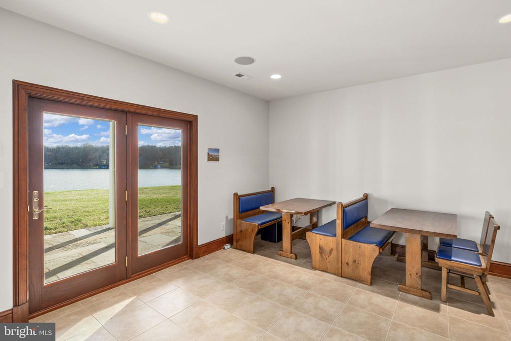 6109 LAKE FRONT WAY, SPOTSYLVANIA, Virginia 22551, 5 Bedrooms Bedrooms, ,6 BathroomsBathrooms,Residential,6109 LAKE FRONT WAY,VASP2039924 MLS # VASP2039924