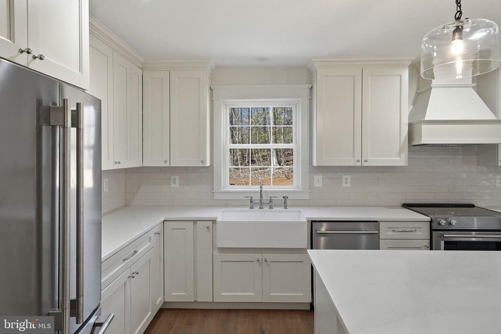 15421 QUAIL RIDGE DR, AMISSVILLE, Virginia 20106, 4 Bedrooms Bedrooms, ,3 BathroomsBathrooms,Residential,15421 QUAIL RIDGE DR,VACU2013028 MLS # VACU2013028