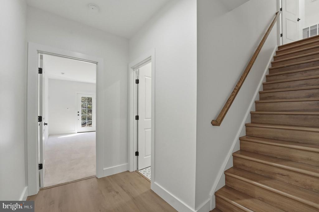 15421 QUAIL RIDGE DR, AMISSVILLE, Virginia 20106, 4 Bedrooms Bedrooms, ,3 BathroomsBathrooms,Residential,15421 QUAIL RIDGE DR,VACU2013028 MLS # VACU2013028