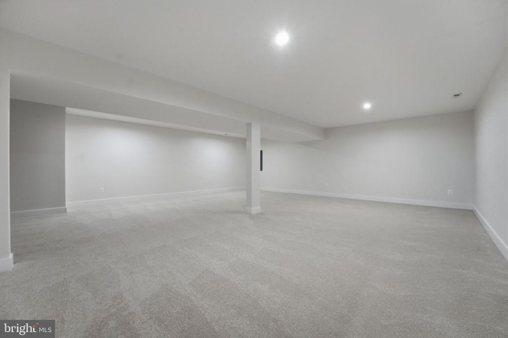 15421 QUAIL RIDGE DR, AMISSVILLE, Virginia 20106, 4 Bedrooms Bedrooms, ,3 BathroomsBathrooms,Residential,15421 QUAIL RIDGE DR,VACU2013028 MLS # VACU2013028