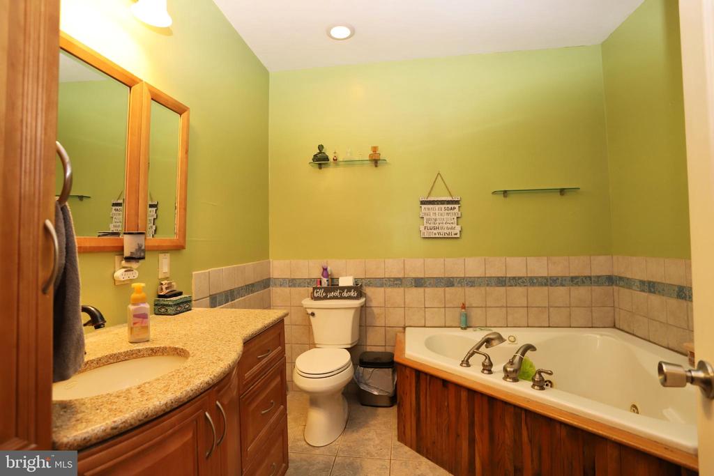 23202 VILLAGE RD, UNIONVILLE, Virginia 22567, 4 Bedrooms Bedrooms, ,3 BathroomsBathrooms,Residential,23202 VILLAGE RD,VAOR2013630 MLS # VAOR2013630