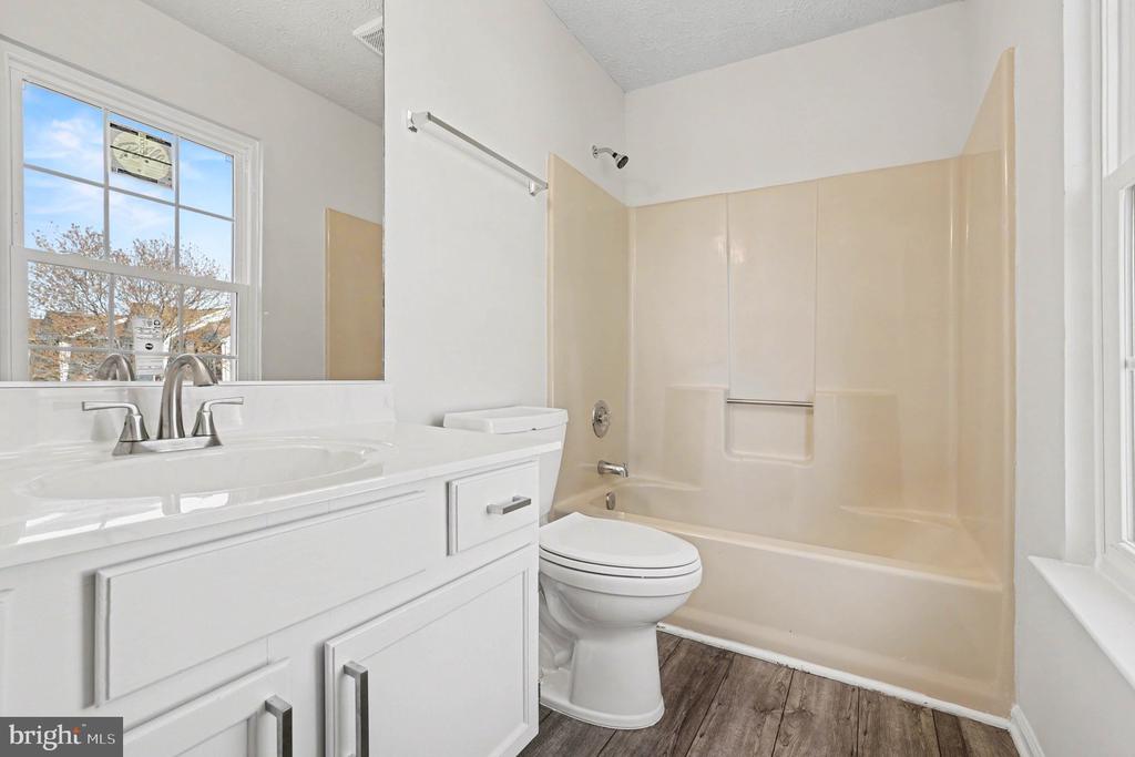 11101 STALBRIDGE CT, FREDERICKSBURG, Virginia 22407, 2 Bedrooms Bedrooms, ,2 BathroomsBathrooms,Residential,VILLAGESS OF SAL,11101 STALBRIDGE CT,VASP2040236 MLS # VASP2040236 11101 STALBRIDGE CT, FREDERICKSBURG, Virginia 22407, 2 Bedrooms Bedrooms, ,2 BathroomsBathrooms,Residential,VILLAGESS OF SAL,11101 STALBRIDGE CT,VASP2040236 MLS # VASP2040236