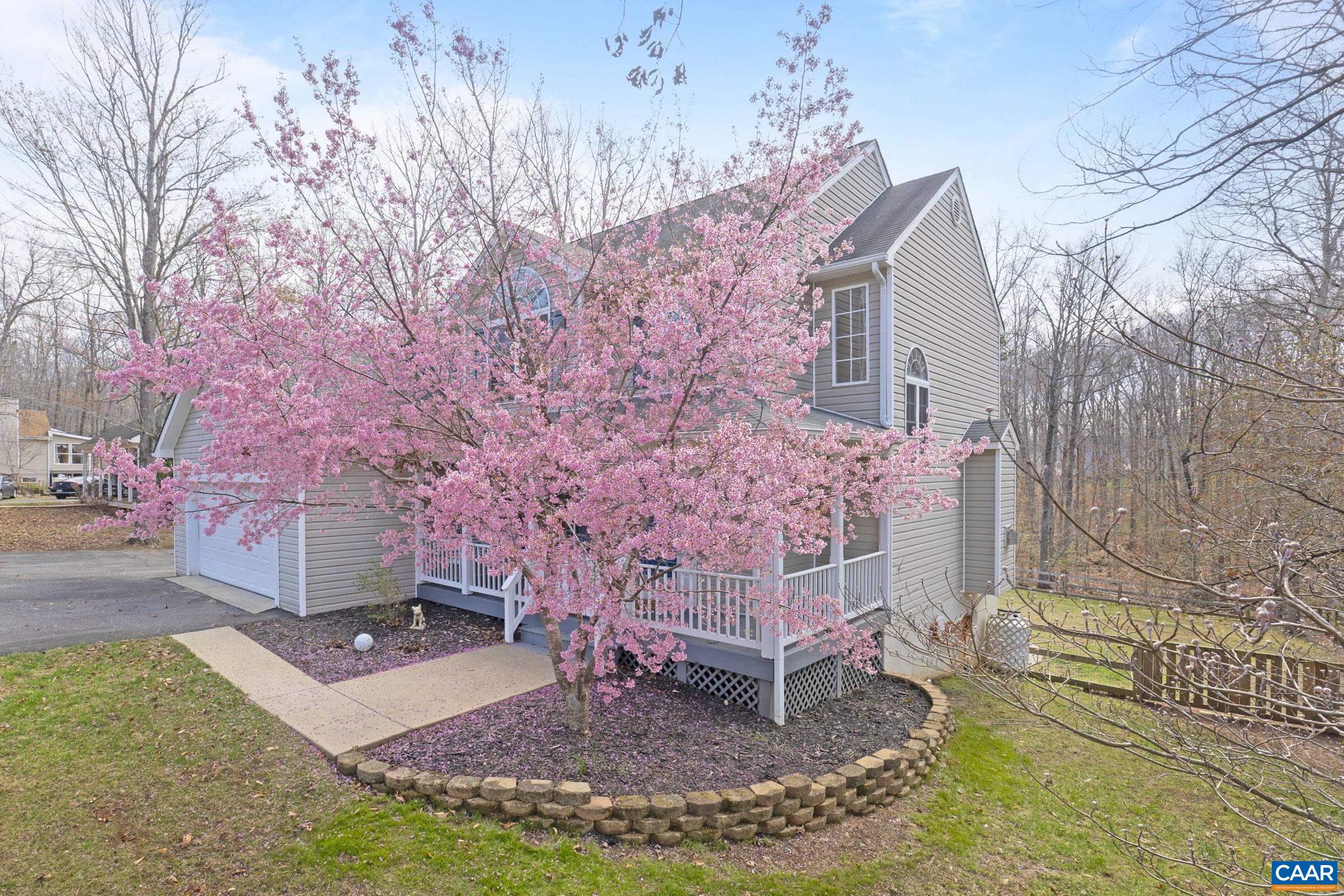 103 RIVERSIDE DR, PALMYRA, Virginia 22963, 6 Bedrooms Bedrooms, ,3 BathroomsBathrooms,Residential,103 RIVERSIDE DR,674411 MLS # 674411 103 RIVERSIDE DR, PALMYRA, Virginia 22963, 6 Bedrooms Bedrooms, ,3 BathroomsBathrooms,Residential,103 RIVERSIDE DR,674411 MLS # 674411