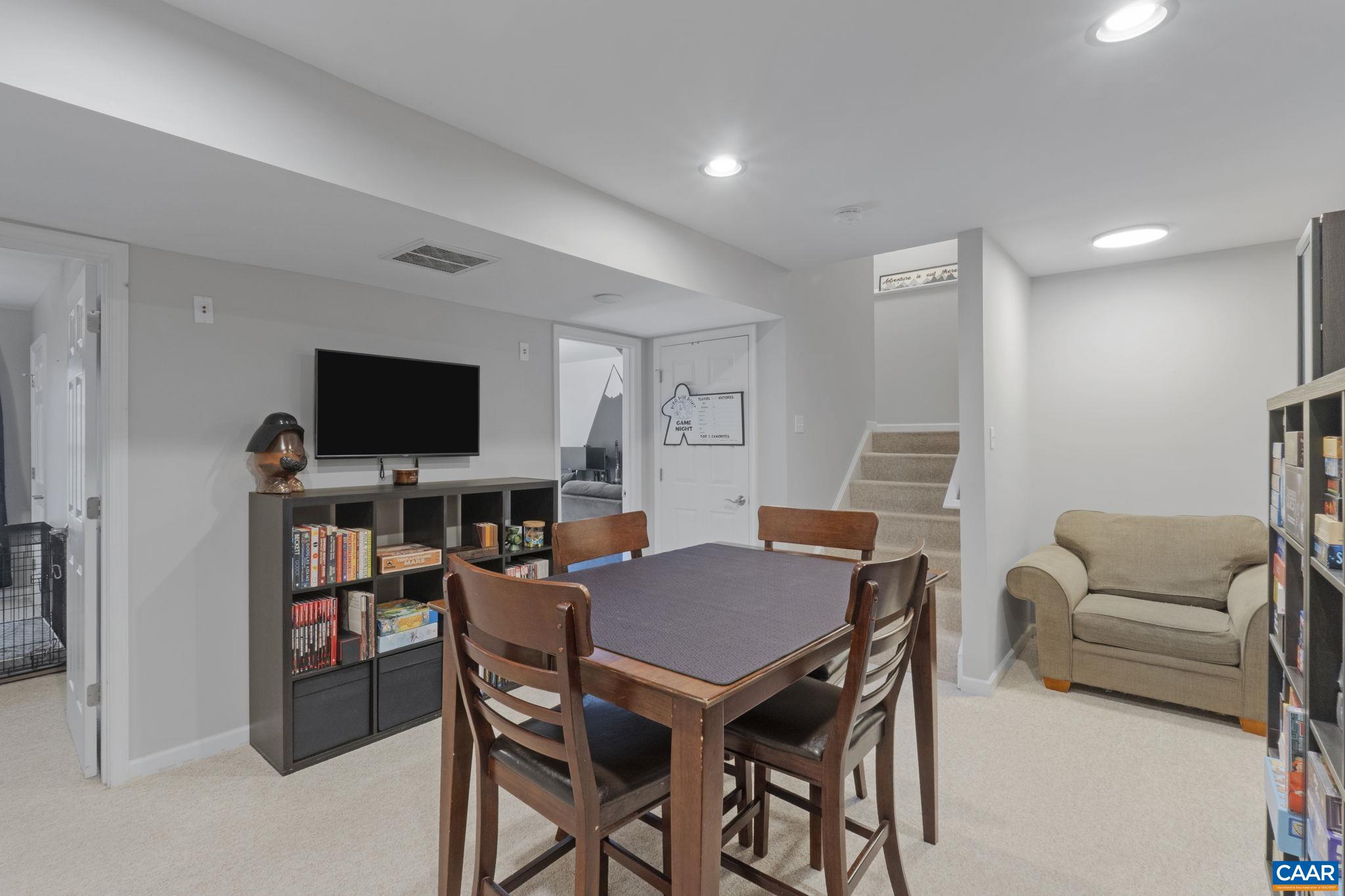 103 RIVERSIDE DR, PALMYRA, Virginia 22963, 6 Bedrooms Bedrooms, ,3 BathroomsBathrooms,Residential,103 RIVERSIDE DR,674411 MLS # 674411 103 RIVERSIDE DR, PALMYRA, Virginia 22963, 6 Bedrooms Bedrooms, ,3 BathroomsBathrooms,Residential,103 RIVERSIDE DR,674411 MLS # 674411