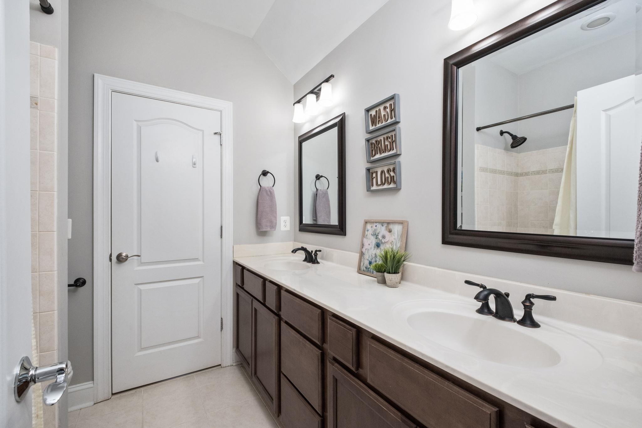 909 HANCOCK DR, RUCKERSVILLE, Virginia 22968, 4 Bedrooms Bedrooms, ,4 BathroomsBathrooms,Residential,909 HANCOCK DR,674436 MLS # 674436