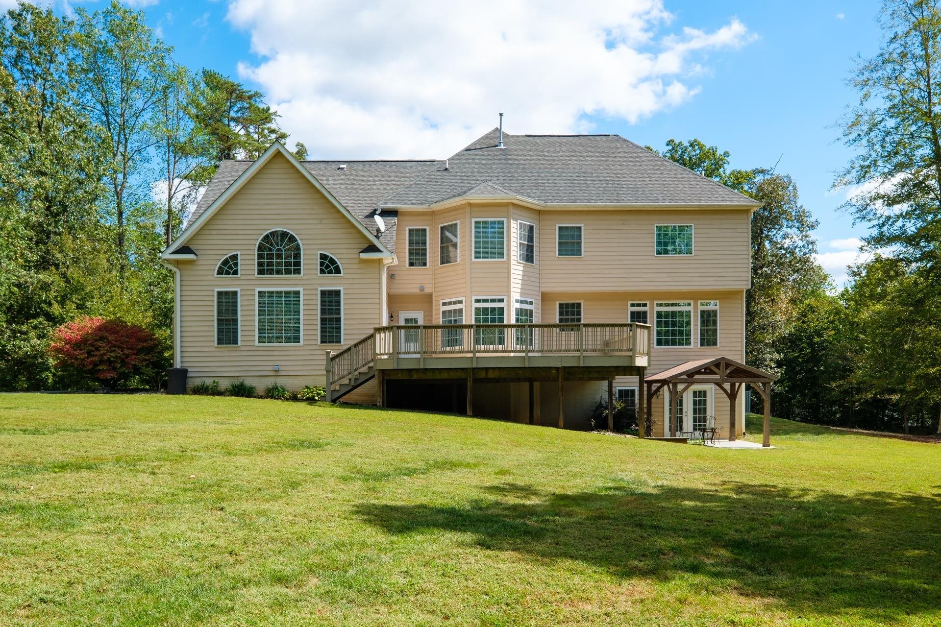 909 HANCOCK DR, RUCKERSVILLE, Virginia 22968, 4 Bedrooms Bedrooms, ,4 BathroomsBathrooms,Residential,909 HANCOCK DR,674436 MLS # 674436