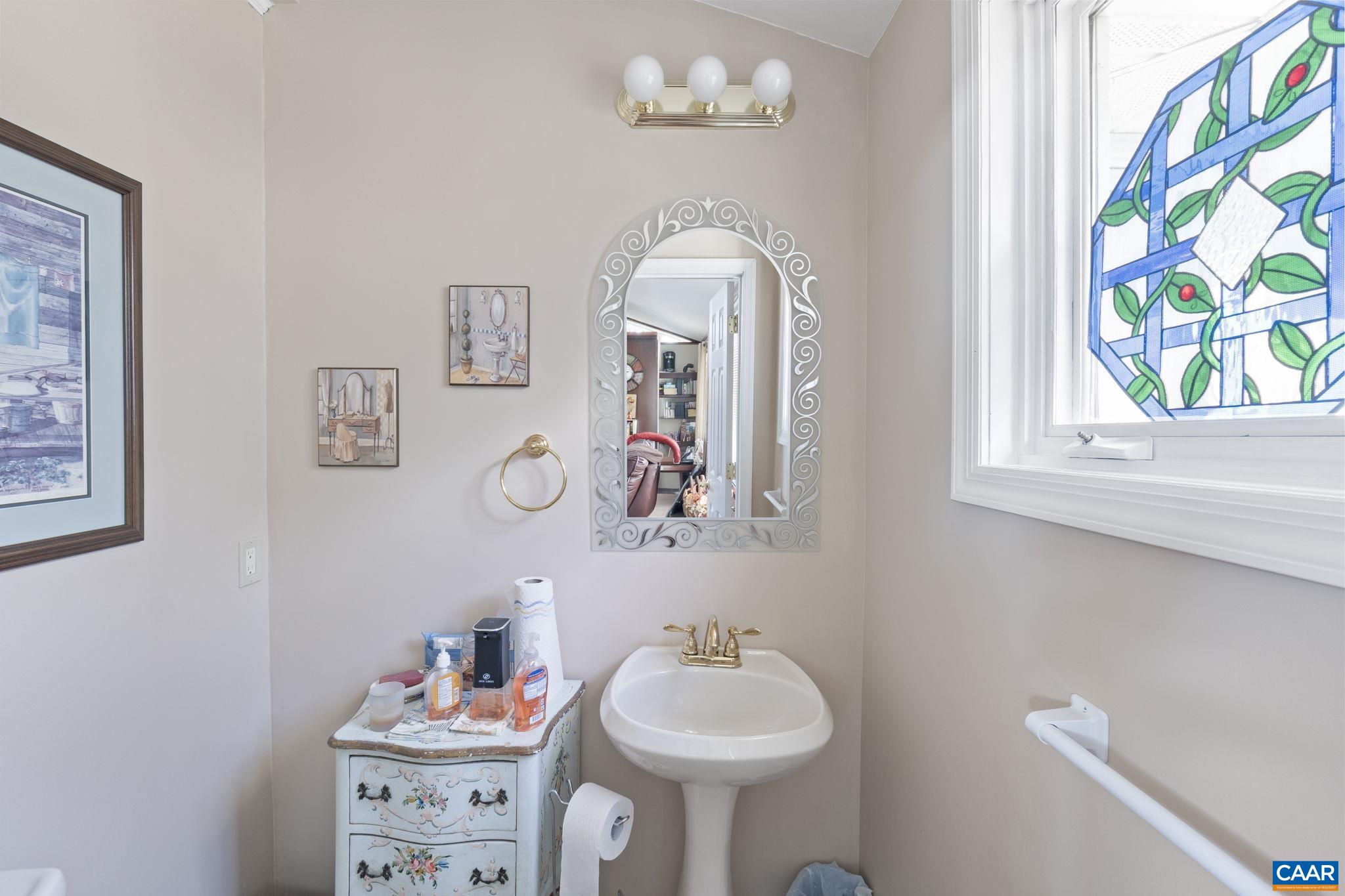 7 DOVER CT, PALMYRA, Virginia 22963, 6 Bedrooms Bedrooms, ,4 BathroomsBathrooms,Residential,7 DOVER CT,674679 MLS # 674679