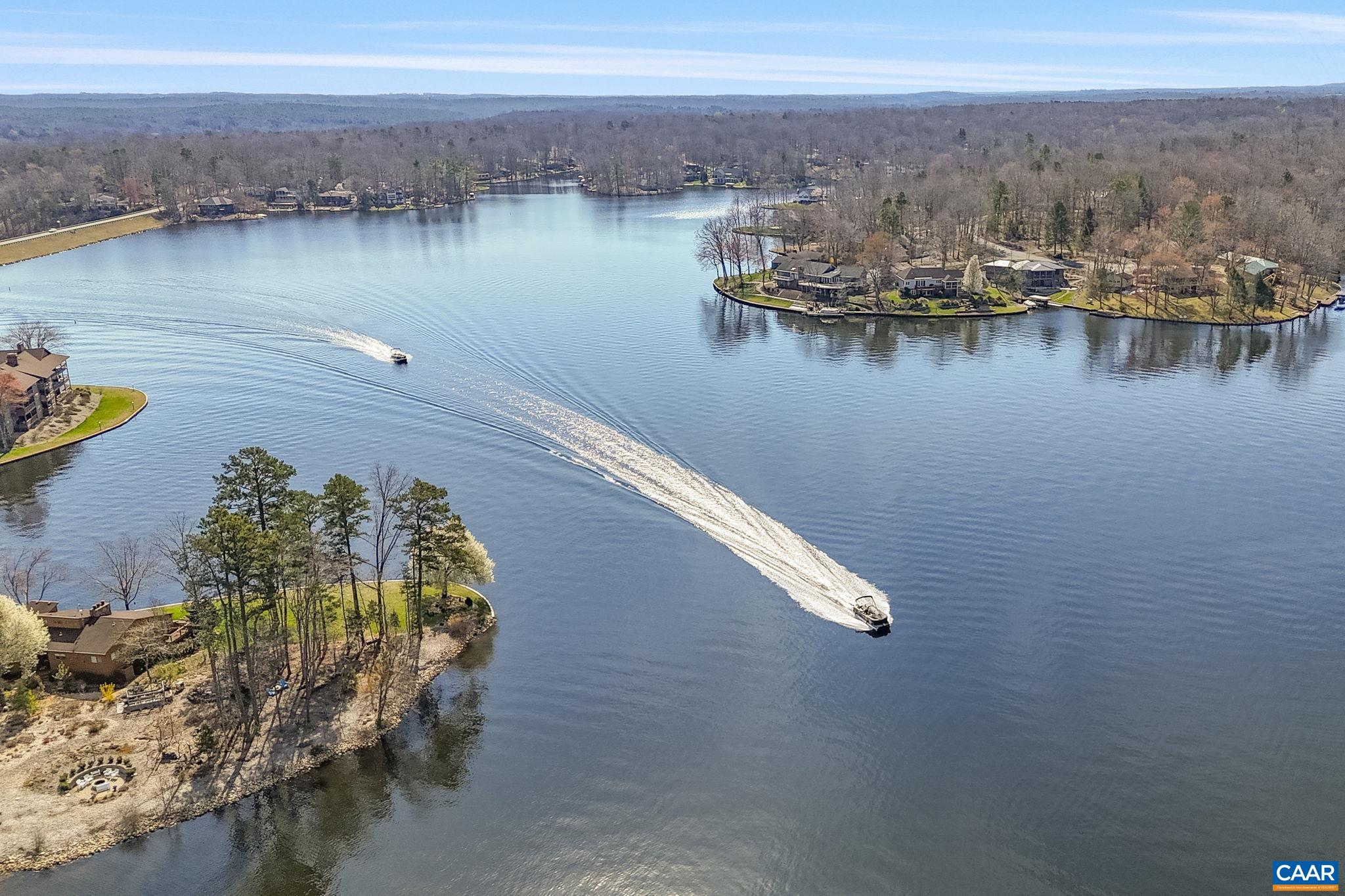 7 DOVER CT, PALMYRA, Virginia 22963, 6 Bedrooms Bedrooms, ,4 BathroomsBathrooms,Residential,7 DOVER CT,674679 MLS # 674679