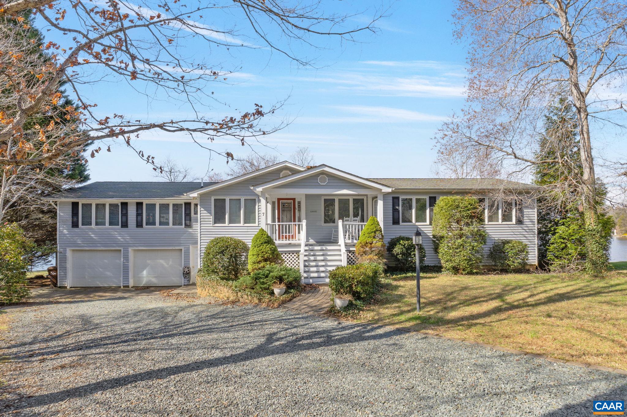 7 DOVER CT, PALMYRA, Virginia 22963, 6 Bedrooms Bedrooms, ,4 BathroomsBathrooms,Residential,7 DOVER CT,674679 MLS # 674679