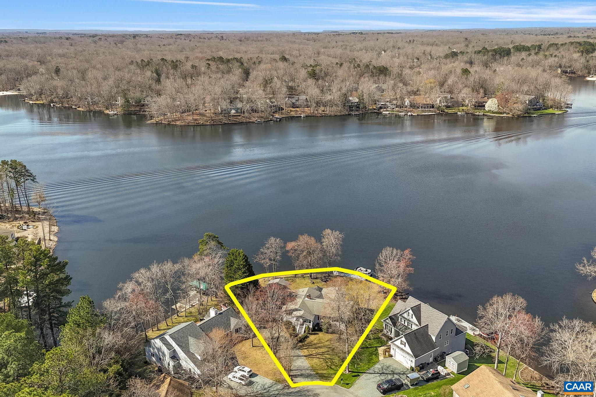 7 DOVER CT, PALMYRA, Virginia 22963, 6 Bedrooms Bedrooms, ,4 BathroomsBathrooms,Residential,7 DOVER CT,674679 MLS # 674679