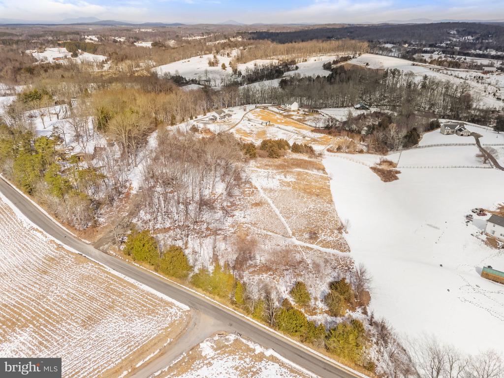 33 DOCS RD, CULPEPER, Virginia 22701, ,Land,33 DOCS RD,VACU2013014 MLS # VACU2013014