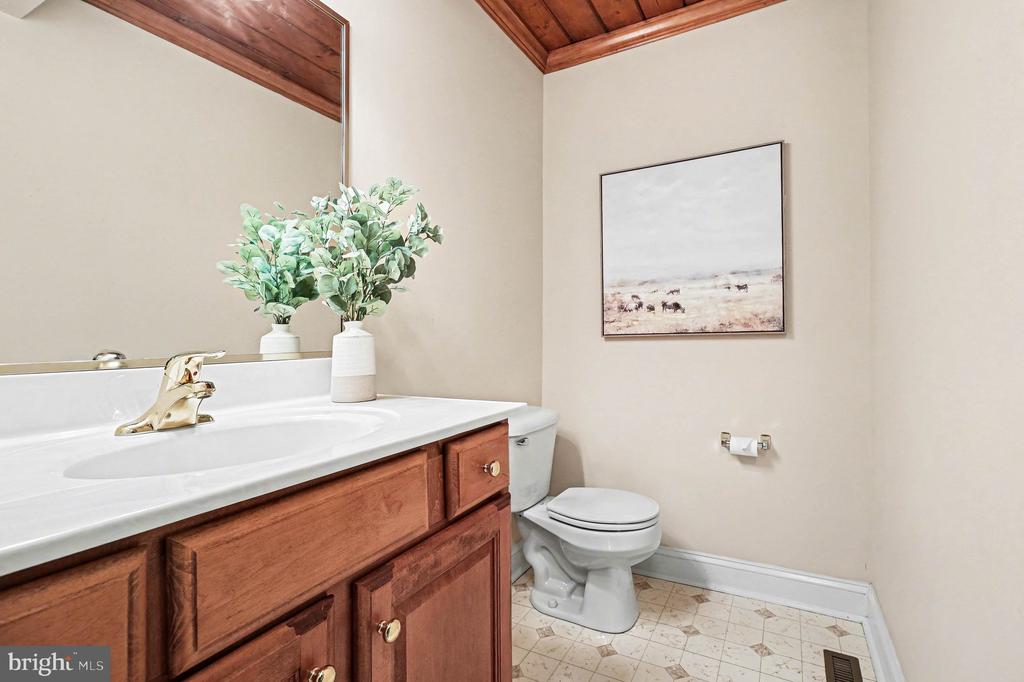 10221 HELENA TER, SPOTSYLVANIA, Virginia 22553, 3 Bedrooms Bedrooms, ,3 BathroomsBathrooms,Residential,10221 HELENA TER,VASP2039186 MLS # VASP2039186