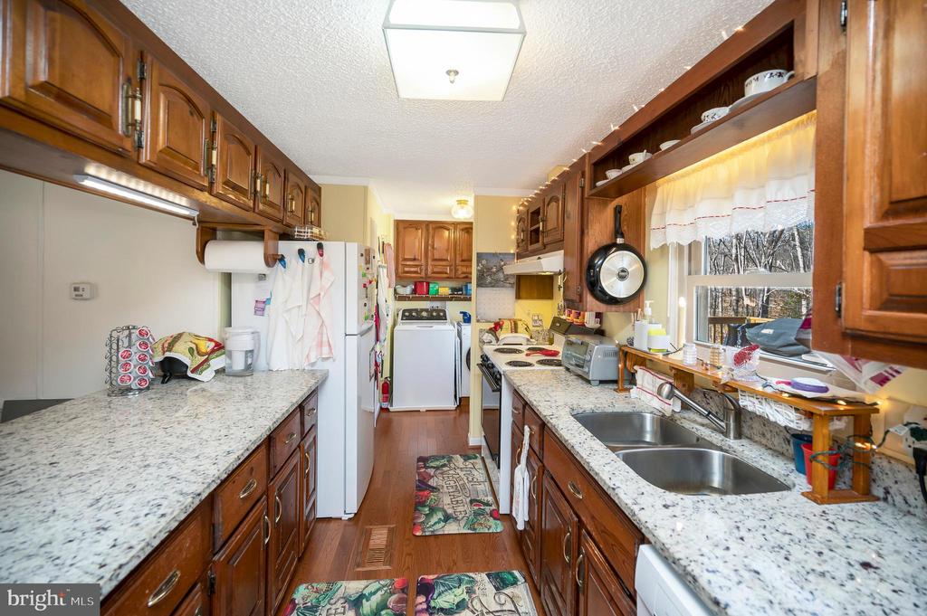 15109 ROSE VALLEY DR, MINERAL, Virginia 23117, 3 Bedrooms Bedrooms, ,2 BathroomsBathrooms,Residential,15109 ROSE VALLEY DR,VASP2039950 MLS # VASP2039950