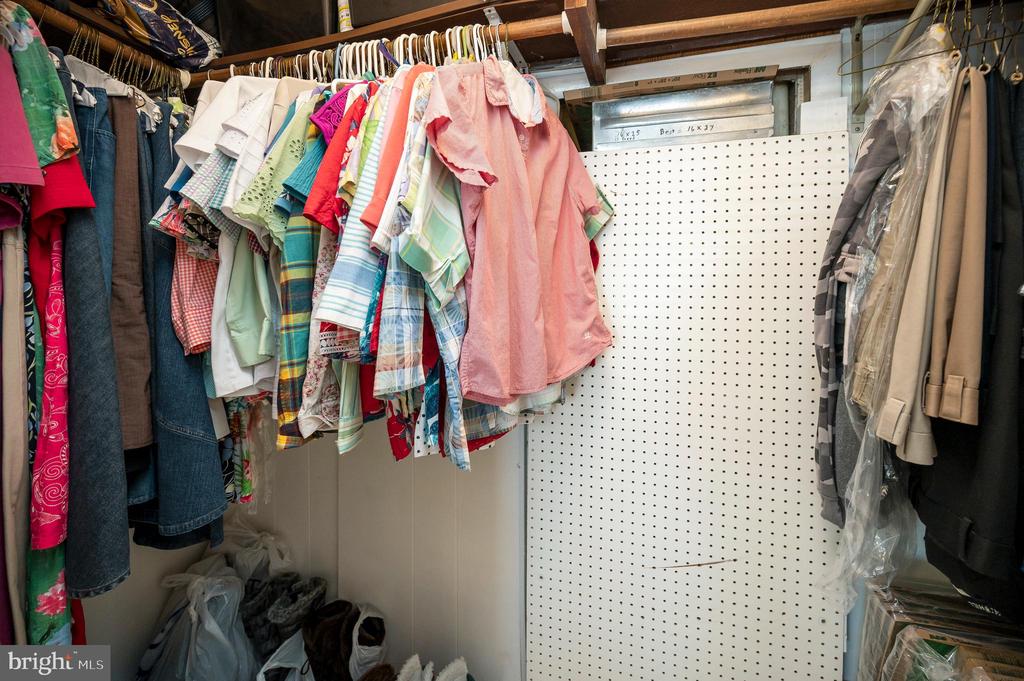 15109 ROSE VALLEY DR, MINERAL, Virginia 23117, 3 Bedrooms Bedrooms, ,2 BathroomsBathrooms,Residential,15109 ROSE VALLEY DR,VASP2039950 MLS # VASP2039950