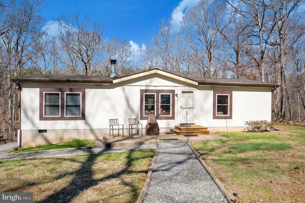 15109 ROSE VALLEY DR, MINERAL, Virginia 23117, 3 Bedrooms Bedrooms, ,2 BathroomsBathrooms,Residential,15109 ROSE VALLEY DR,VASP2039950 MLS # VASP2039950