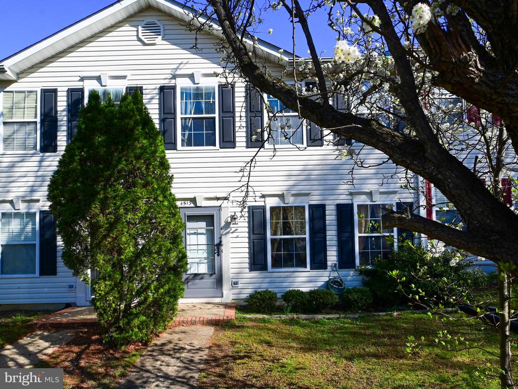 4513 KAY CT, FREDERICKSBURG, Virginia 22408, 3 Bedrooms Bedrooms, ,1 BathroomBathrooms,Residential,4513 KAY CT,VASP2040198 MLS # VASP2040198