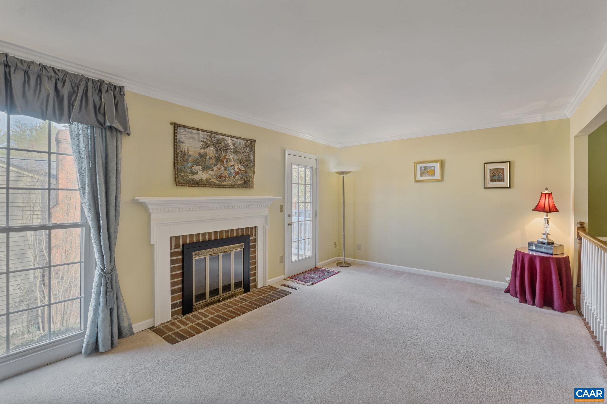 940 HUNTWOOD LN, CHARLOTTESVILLE, Virginia 22901, 3 Bedrooms Bedrooms, ,2 BathroomsBathrooms,Residential,940 HUNTWOOD LN,674683 MLS # 674683