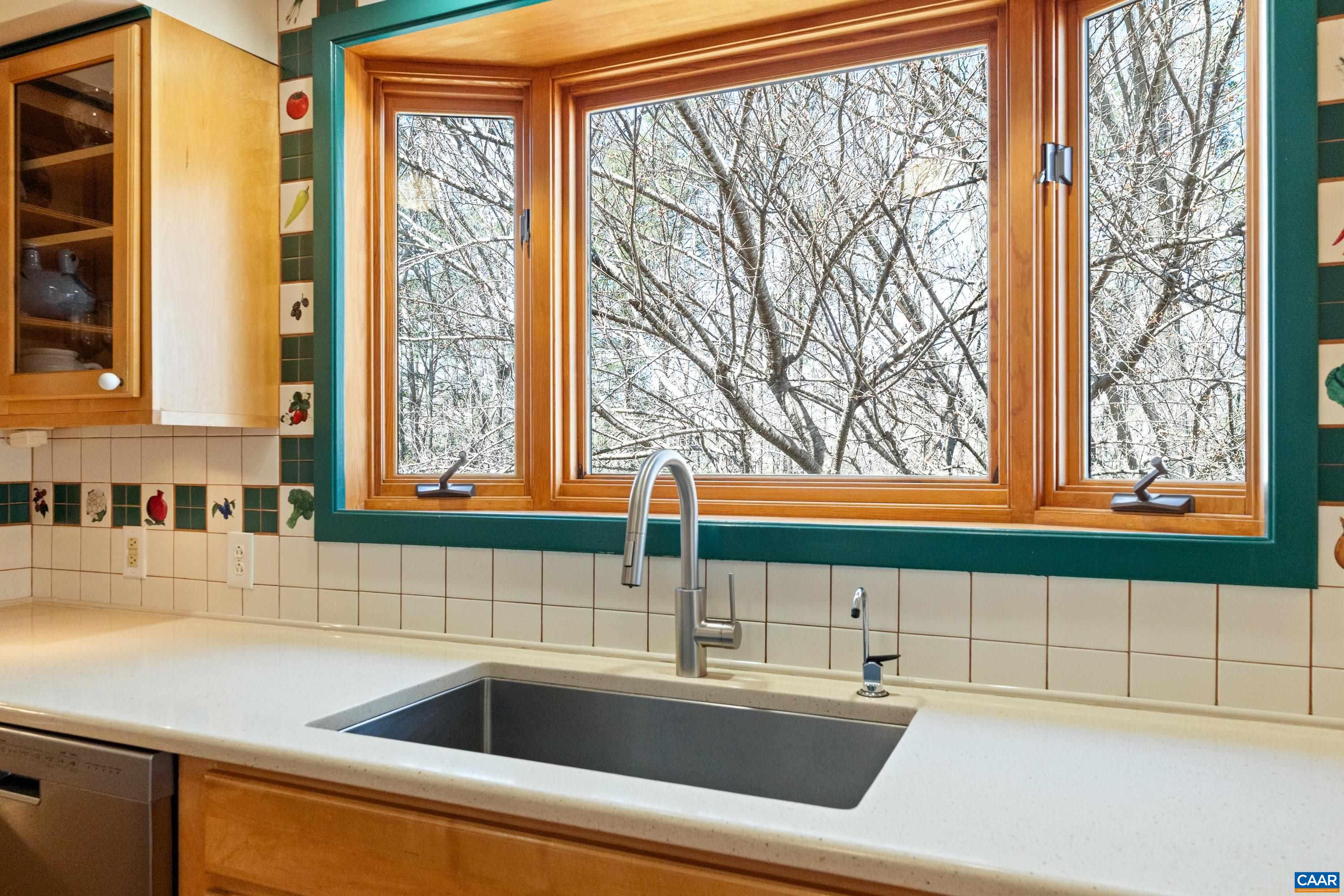 5864 WYANT LN, CHARLOTTESVILLE, Virginia 22903, 5 Bedrooms Bedrooms, ,4 BathroomsBathrooms,Residential,ROOSTER HILL,5864 WYANT LN,674690 MLS # 674690