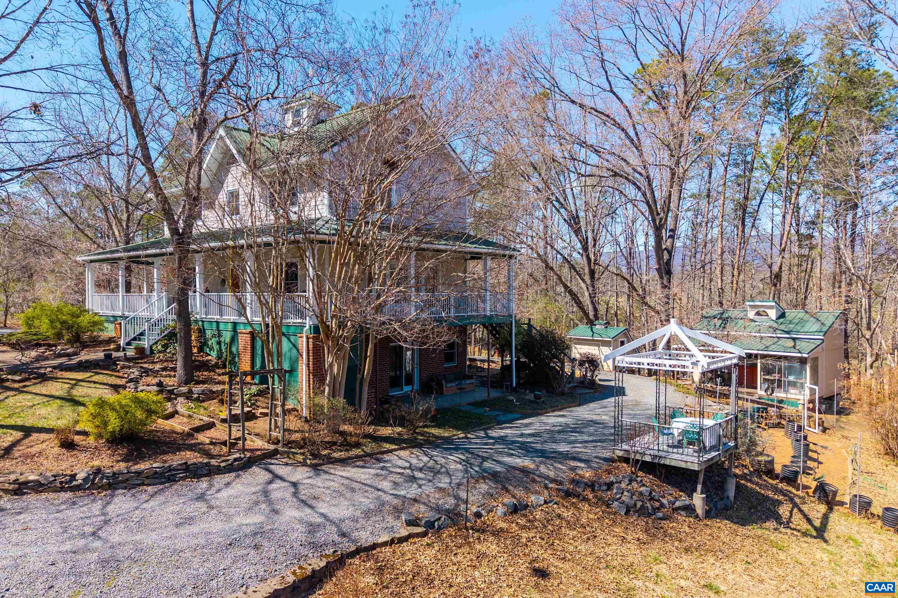 5864 WYANT LN, CHARLOTTESVILLE, Virginia 22903, 5 Bedrooms Bedrooms, ,4 BathroomsBathrooms,Residential,ROOSTER HILL,5864 WYANT LN,674690 MLS # 674690