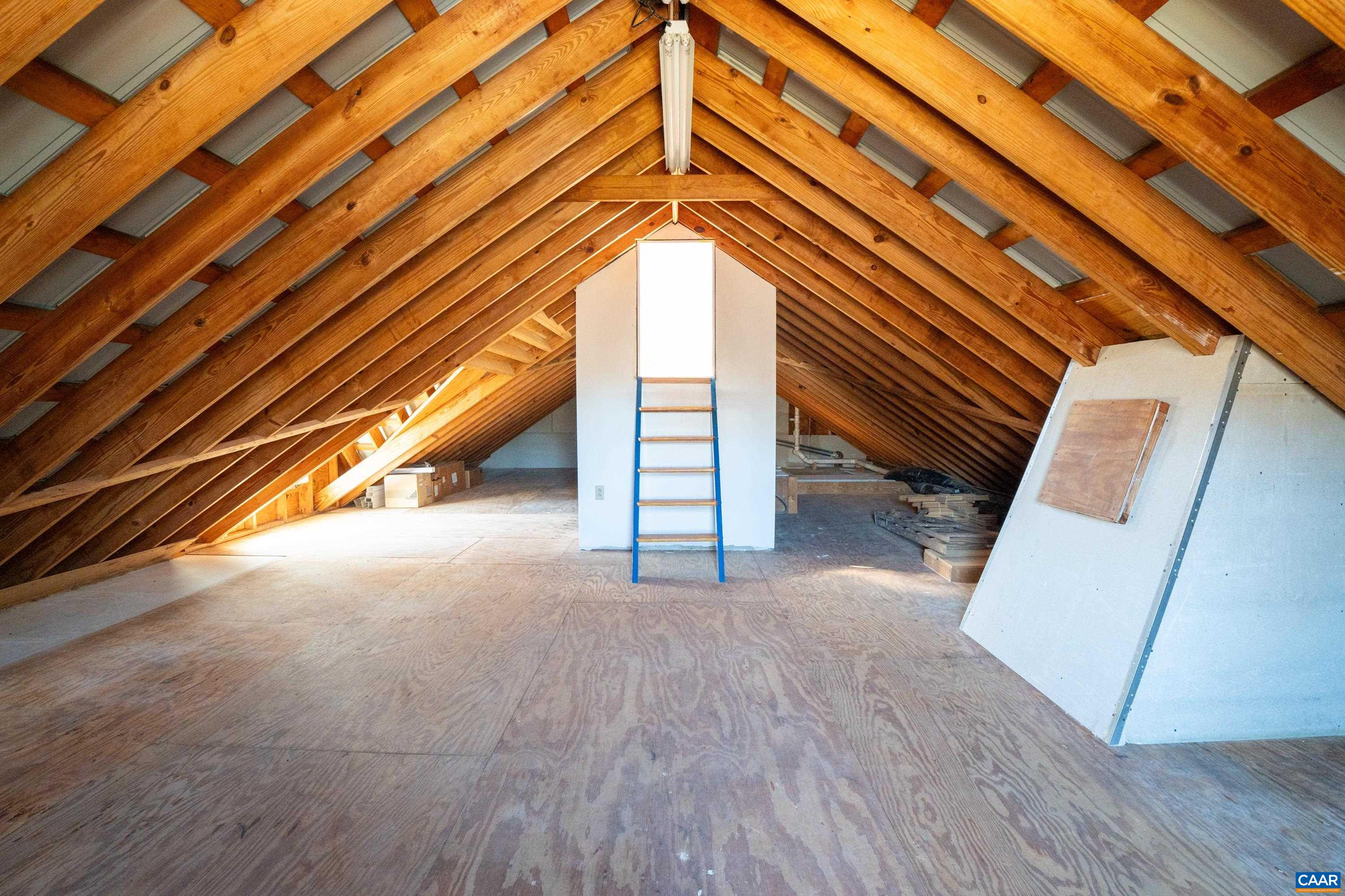 5864 WYANT LN, CHARLOTTESVILLE, Virginia 22903, 5 Bedrooms Bedrooms, ,4 BathroomsBathrooms,Residential,ROOSTER HILL,5864 WYANT LN,674690 MLS # 674690